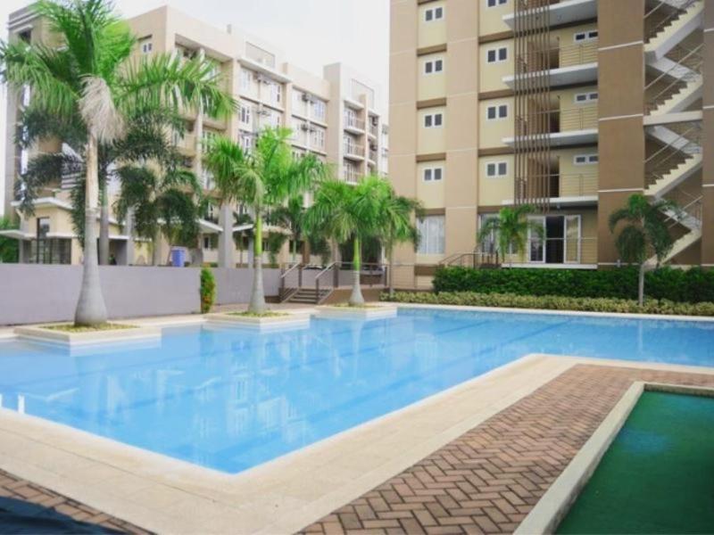 Stradella Hotel Cainta Экстерьер фото